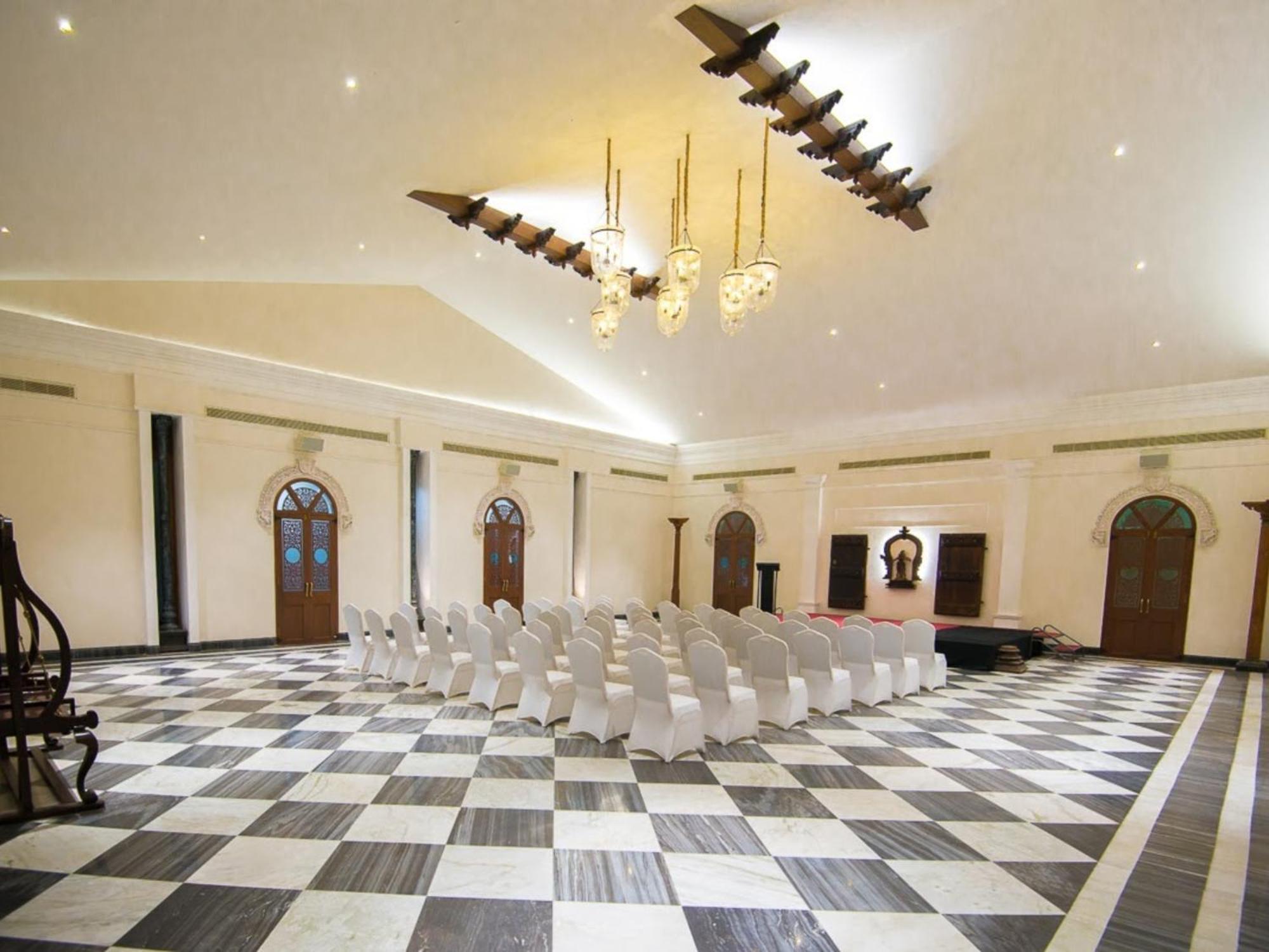 Svatma - A Luxury Heritage Resort Tańdźawur Zewnętrze zdjęcie
